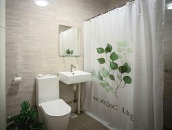 Blk 221 Kovan Green (Hougang), HDB Executive #572710841